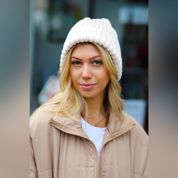 Cream Knit Velvet Chenille Fold Over Beanie - Picture 6 of 7